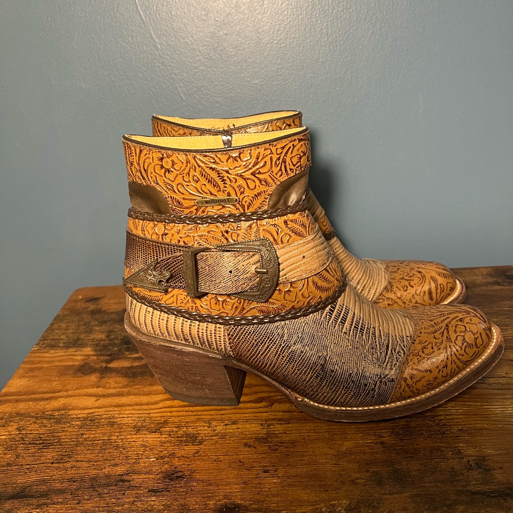 Gorgeous Verthali Exotic Belted Boots